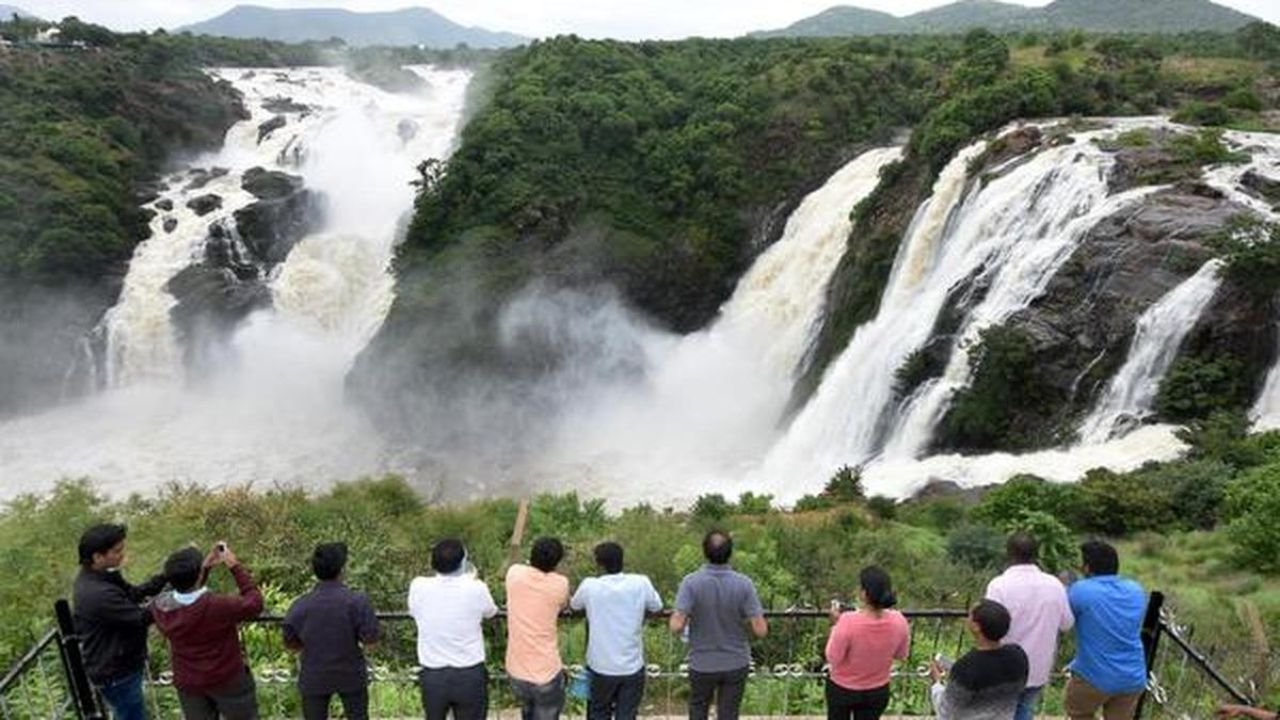 Best Things to do in Shivanasamudra Falls for First-Time Visitors
